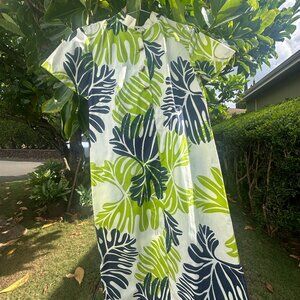 Manuheali'i dress